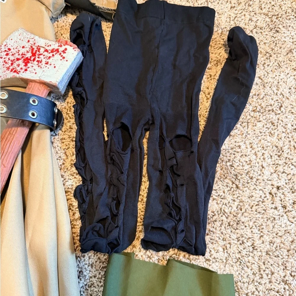 Spirit Halloween 5pc Zombie Hunter Girls Costume Youth Size Large 12-14